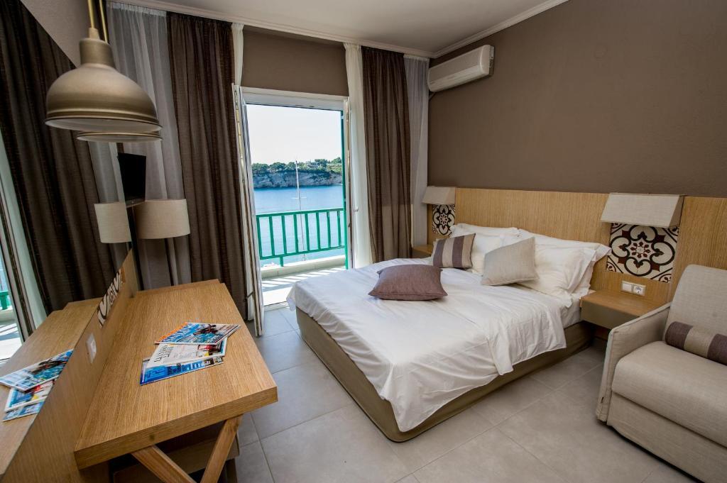 Alkyon Hotel Патітірі Екстер'єр фото